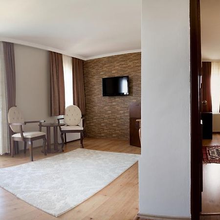 Seaview Suite Hotel 쿠사다시 외부 사진
