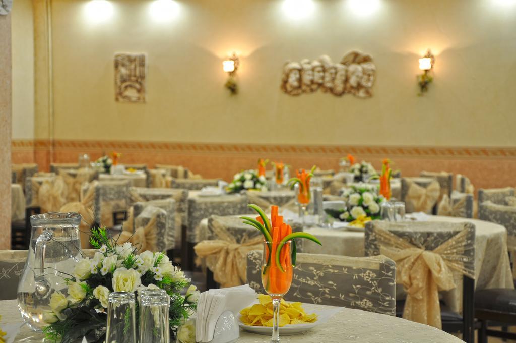Seaview Suite Hotel 쿠사다시 외부 사진