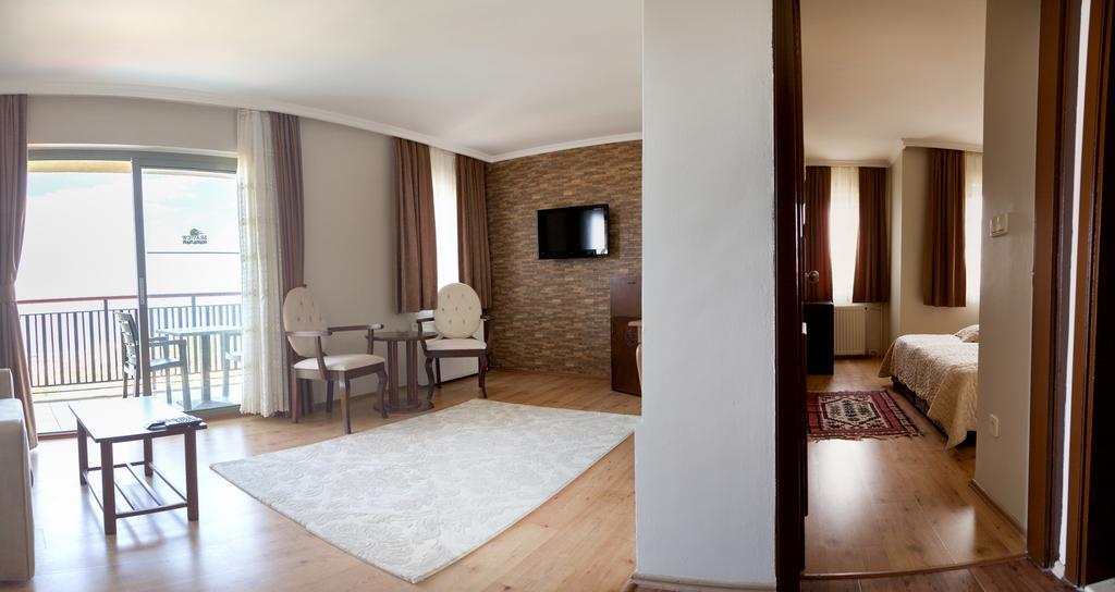 Seaview Suite Hotel 쿠사다시 외부 사진