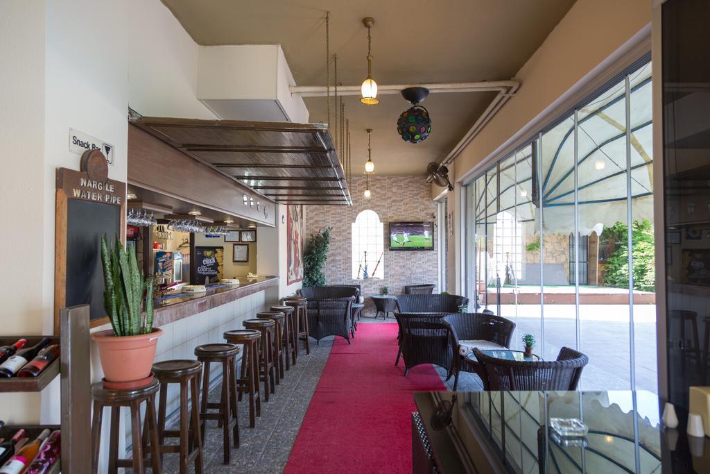 Seaview Suite Hotel 쿠사다시 외부 사진