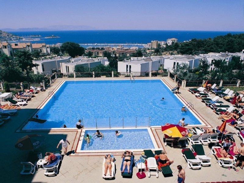 Seaview Suite Hotel 쿠사다시 외부 사진